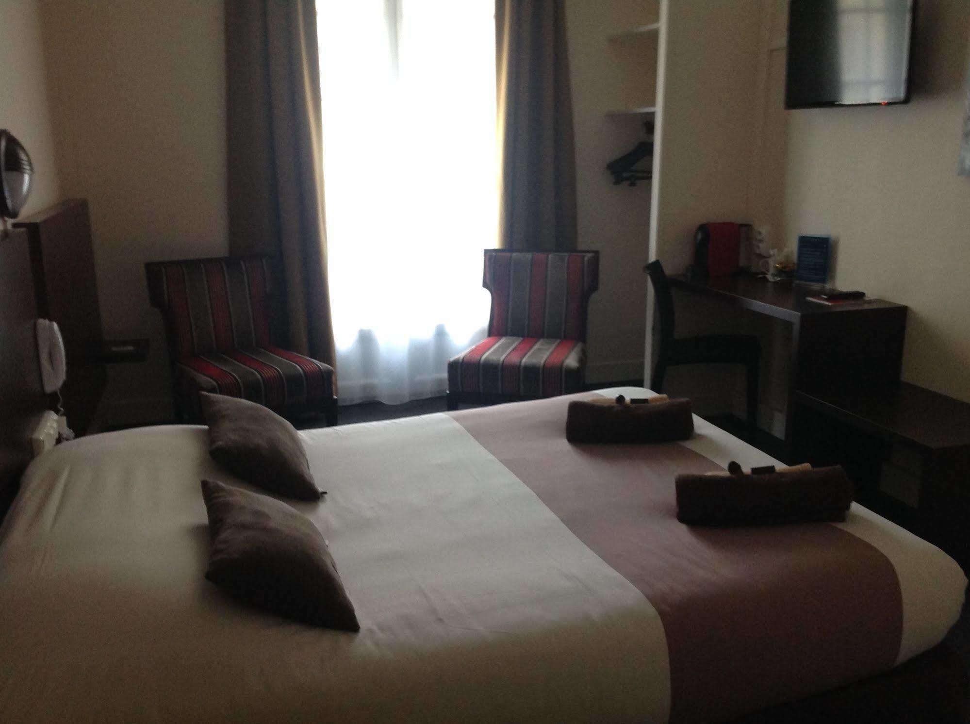 Hotel De La Paix 캉 외부 사진